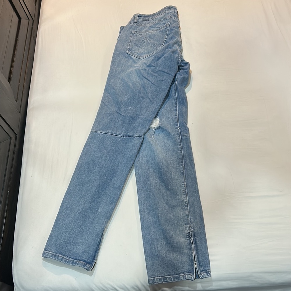 3 jeans in bundle - Picture 2 of 9